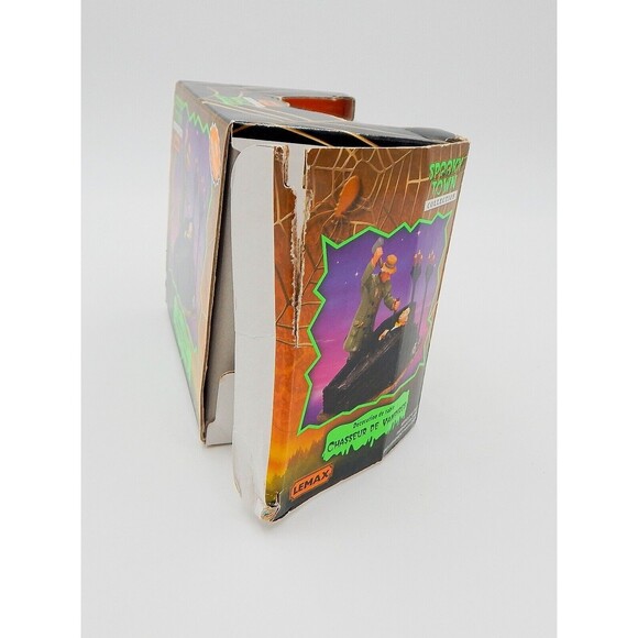 Lemax Spooky Town Collection Vampire Hunter #73612 Table Accent 2007 Coffin - Picture 2 of 12